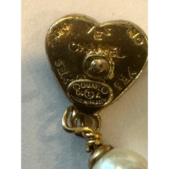 Chanel Vintage Black Heart and Faux Pearl Dangle Pierced Earrings 04A Authentic - Picture 2 of 7